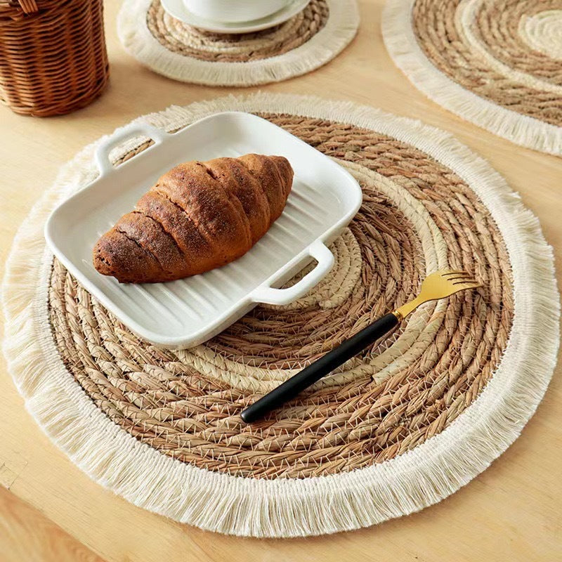 Straw Round Placemat - The Home Aisle